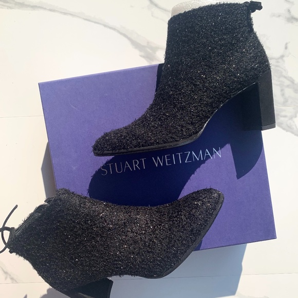 Stuart Weitzman | Lofty Ankle Booties - Picture 5 of 14